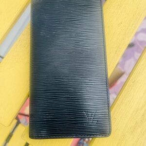 Louis Vuitton Black Wallet
